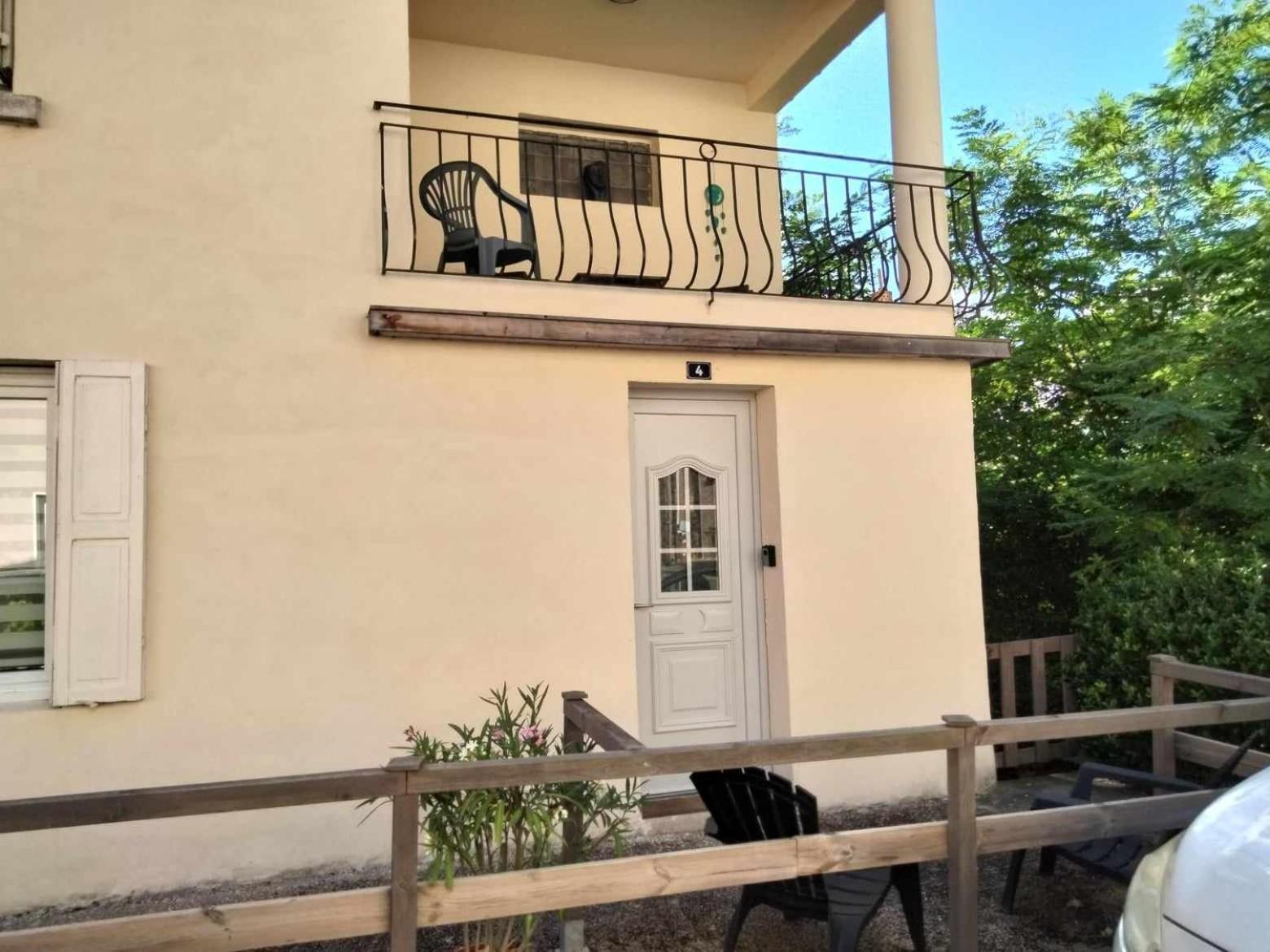 Appartement Chaleureux Avec Parking Gratuit Sarlat Exterior foto